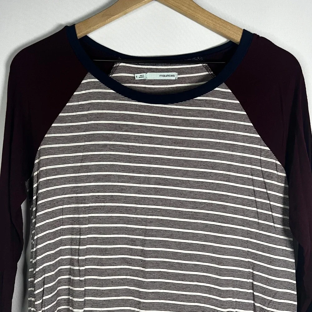 Maurices Shirt Women‎ Small Burgundy Striped Crewneck 3/4 Sleeve Blouse Baseball